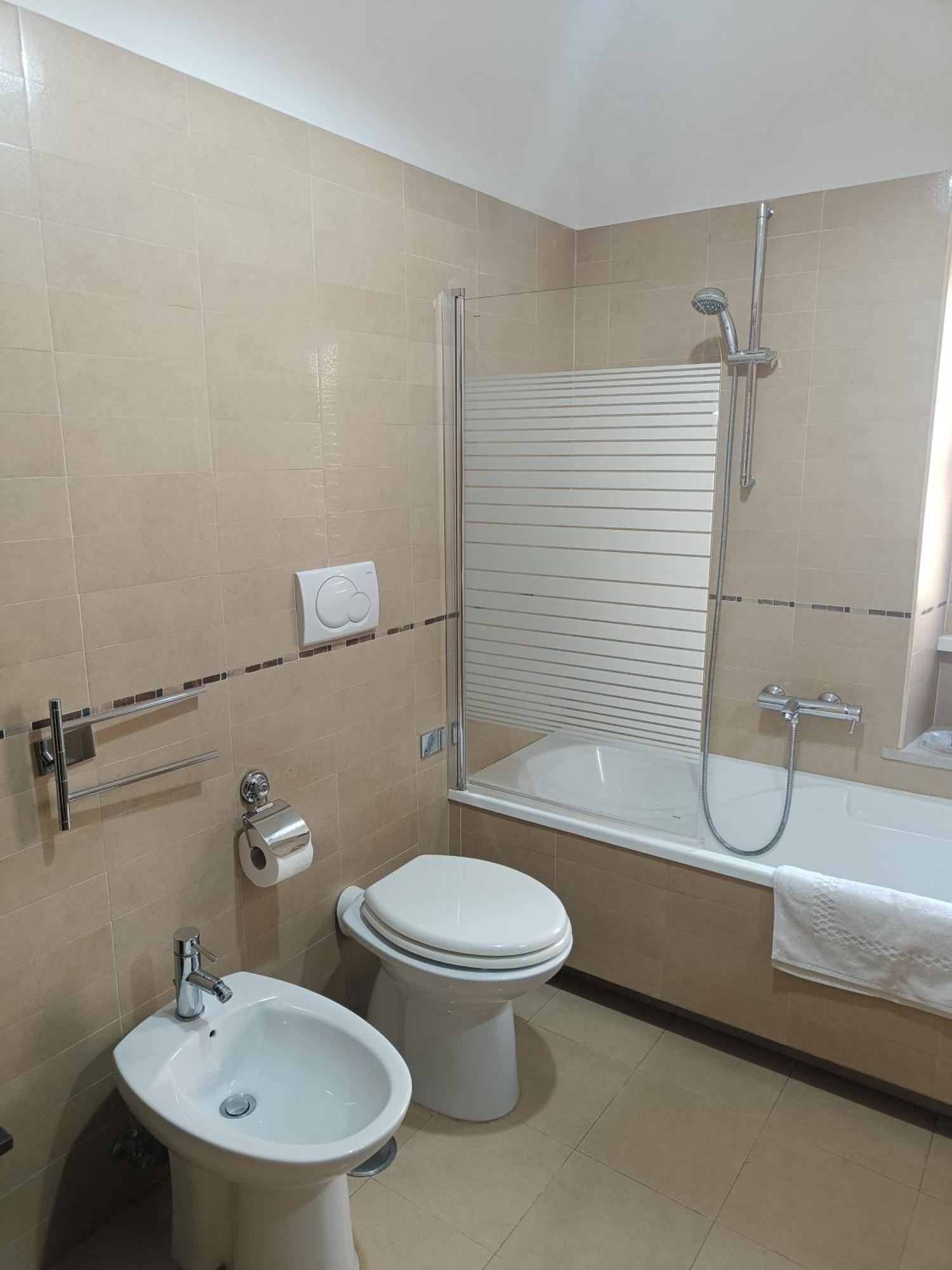 Tia Tourist Apartment Róma Kültér fotó